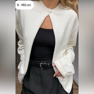 Djerf Avenue Button Up Cardigan. Color White/Cream Size Small